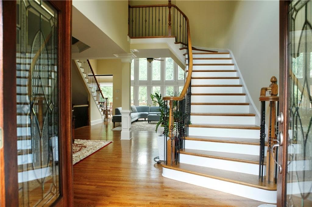 6 bedroom, 7 bathroom, 7,803 sq ft single family residence for sale at 2201 Hunters Green Drive, Lawrenceville, GA 30043 — photo 8