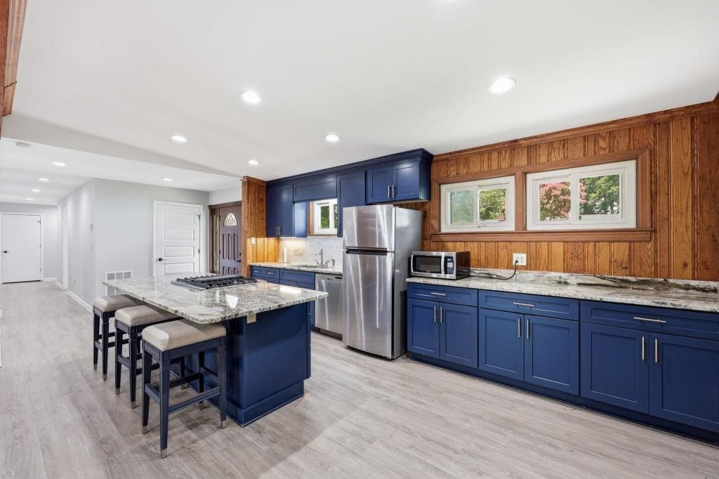 3 bedroom, 2 bathroom, 1,332 sq ft single family residence for sale at 989 Rudolph Street, Gainesville, GA 30501 — photo 10
