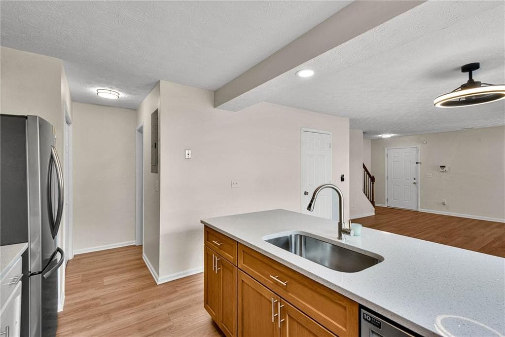 2 bedroom, 3 bathroom, 1,196 sq ft townhouse under contract at 1111 Greenyard Way, Norcross, GA 30093 — photo 10
