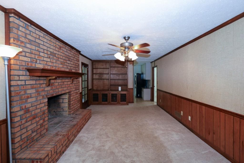 3 bedroom, 2 bathroom, 2,700 sq ft single family residence under contract at 5315 Pounds Drive, Stone Mountain, GA 30087 — photo 5