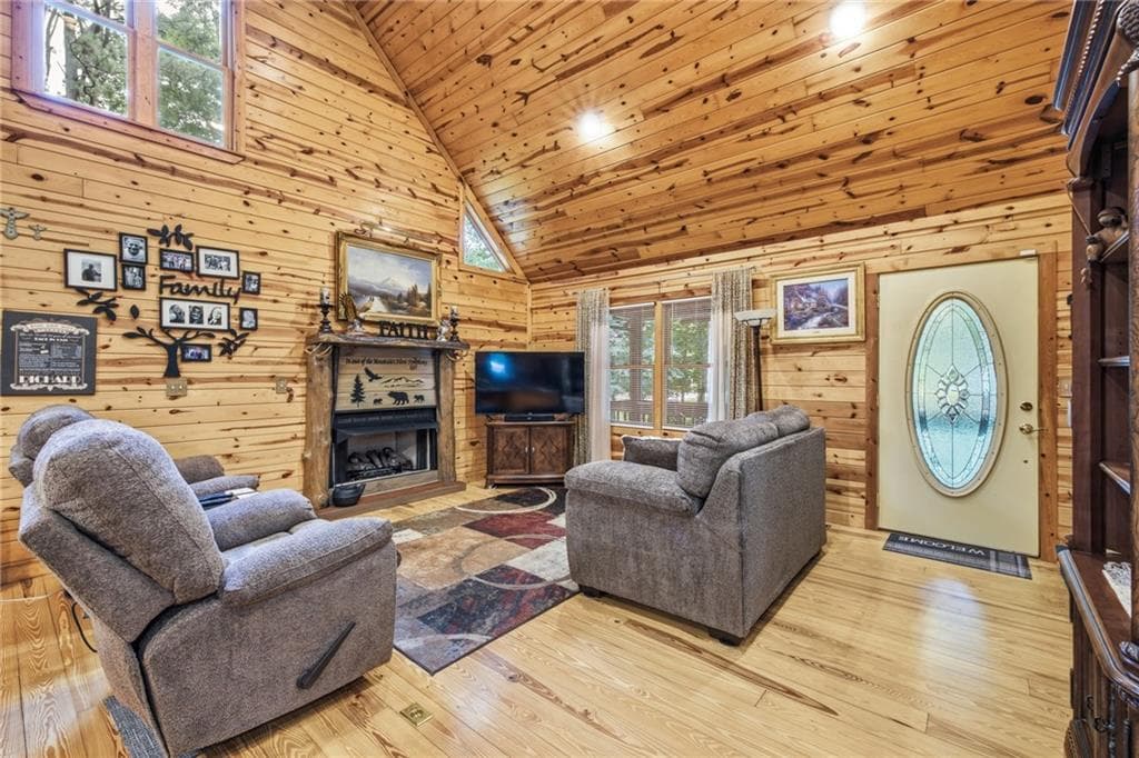 3 bedroom, 3 bathroom, 1,872 sq ft single family residence for sale at 2447 Hi River Road, Hiawassee, GA 30546 — photo 10