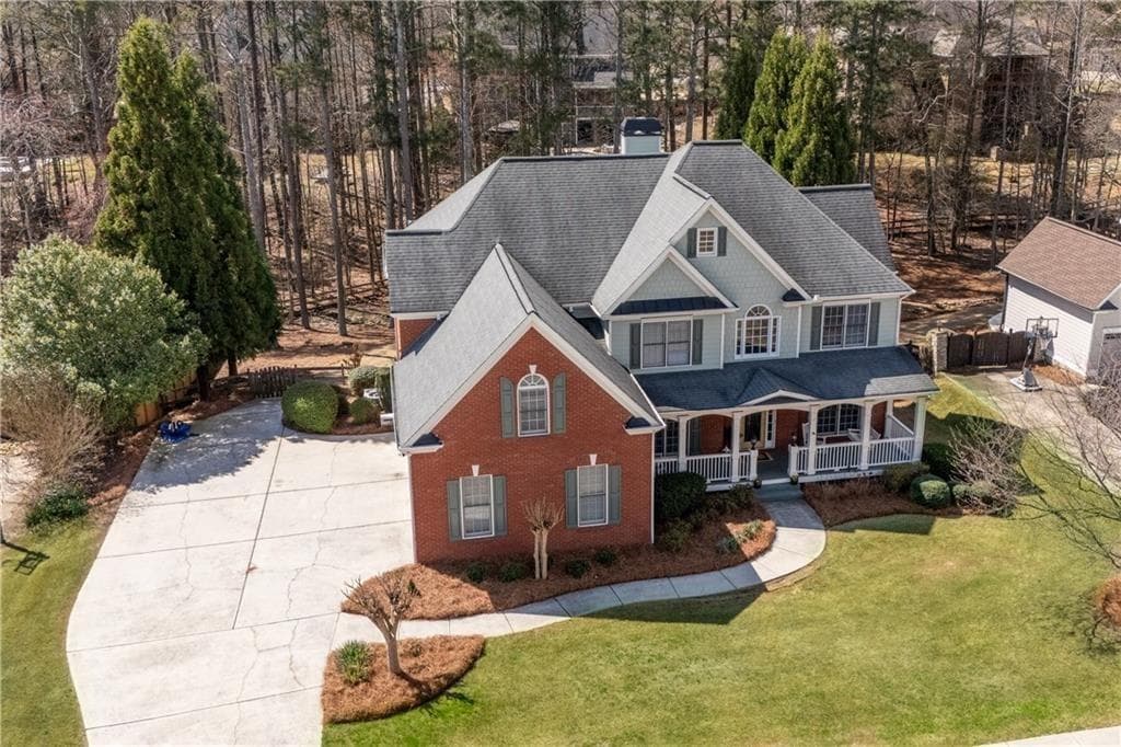 5 bedroom, 4 bathroom, 4,455 sq ft single family residence for sale at 172 Golf Crest Drive, Acworth, GA 30101