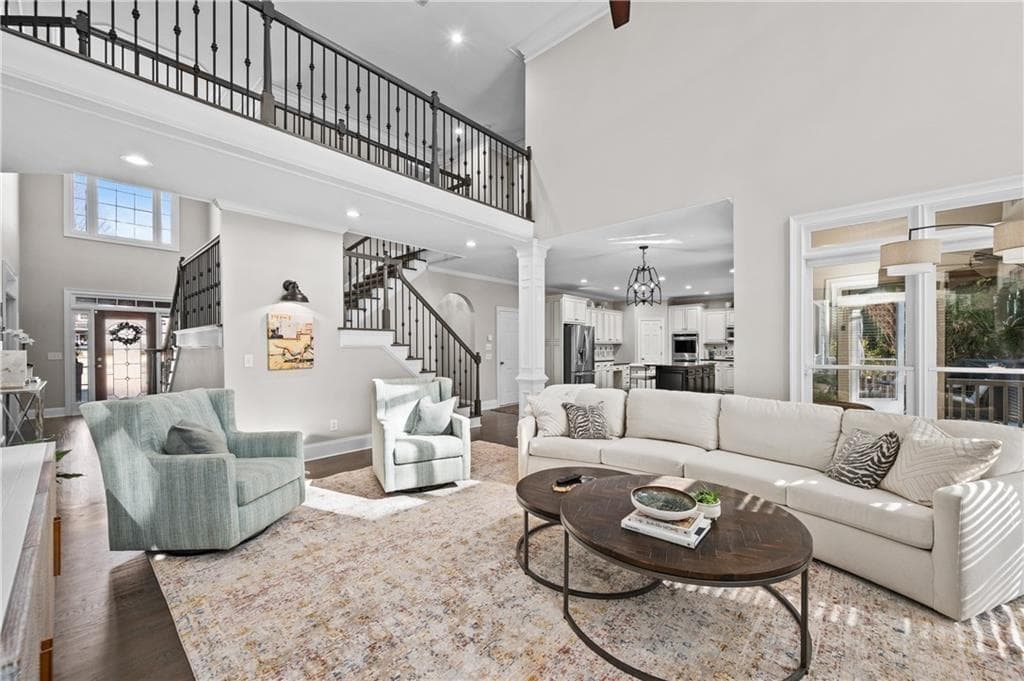 5 bedroom, 4 bathroom, 4,455 sq ft single family residence for sale at 172 Golf Crest Drive, Acworth, GA 30101 — photo 9