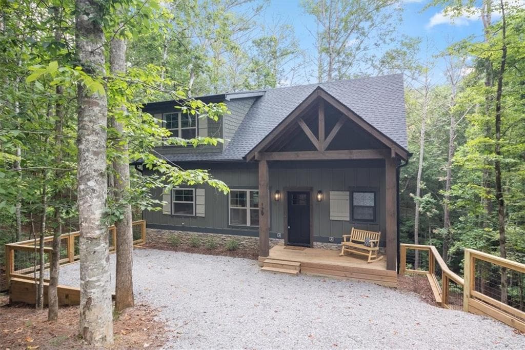 3 bedroom, 3 bathroom, 2,531 sq ft single family residence for sale at 129 Monticello Drive, Ellijay, GA 30540 — photo 1 of 54
