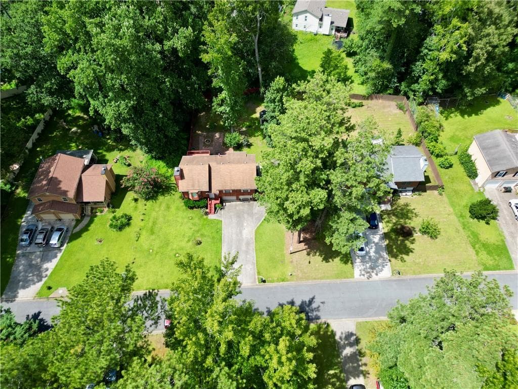 3 bedroom, 2 bathroom, 1,774 sq ft single family residence for sale at 2670 Throatlatch Lane, Marietta, GA 30064 — photo 6