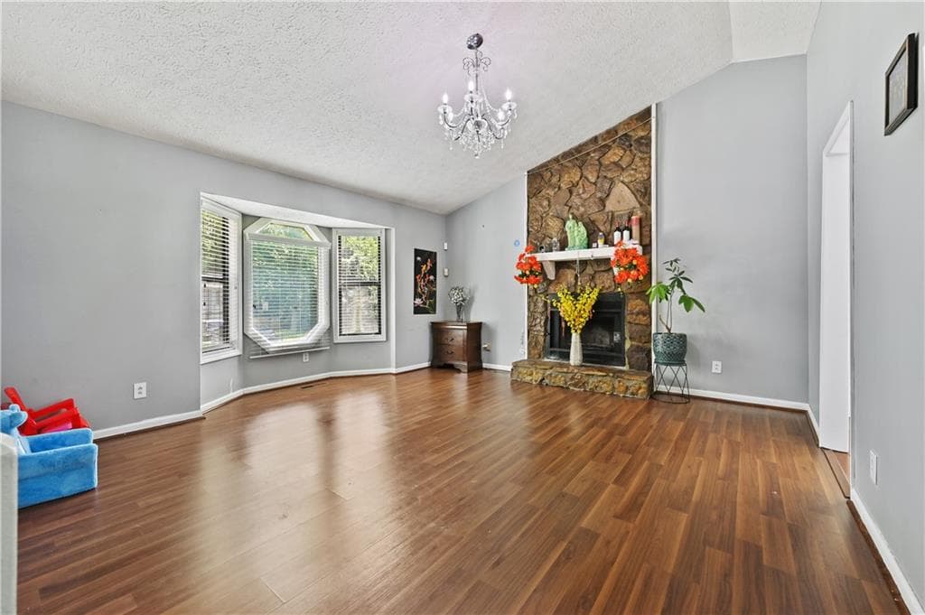3 bedroom, 2 bathroom, 1,774 sq ft single family residence for sale at 2670 Throatlatch Lane, Marietta, GA 30064 — photo 10