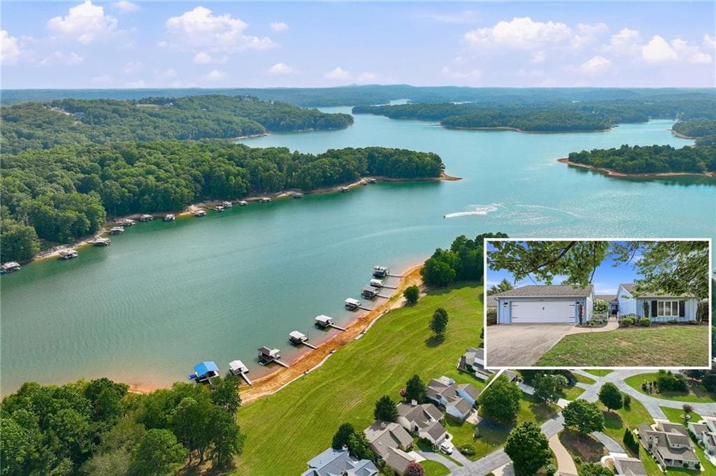 3 bedroom, 2 bathroom, 2,136 sq ft home for sale at 3623 N River Road, Gainesville, GA