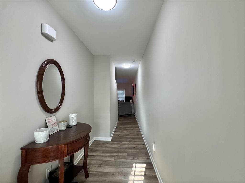 3 bedroom, 3 bathroom, 1,728 sq ft townhouse for sale at 1433 Ben Park Way, Grayson, GA 30017 — photo 3