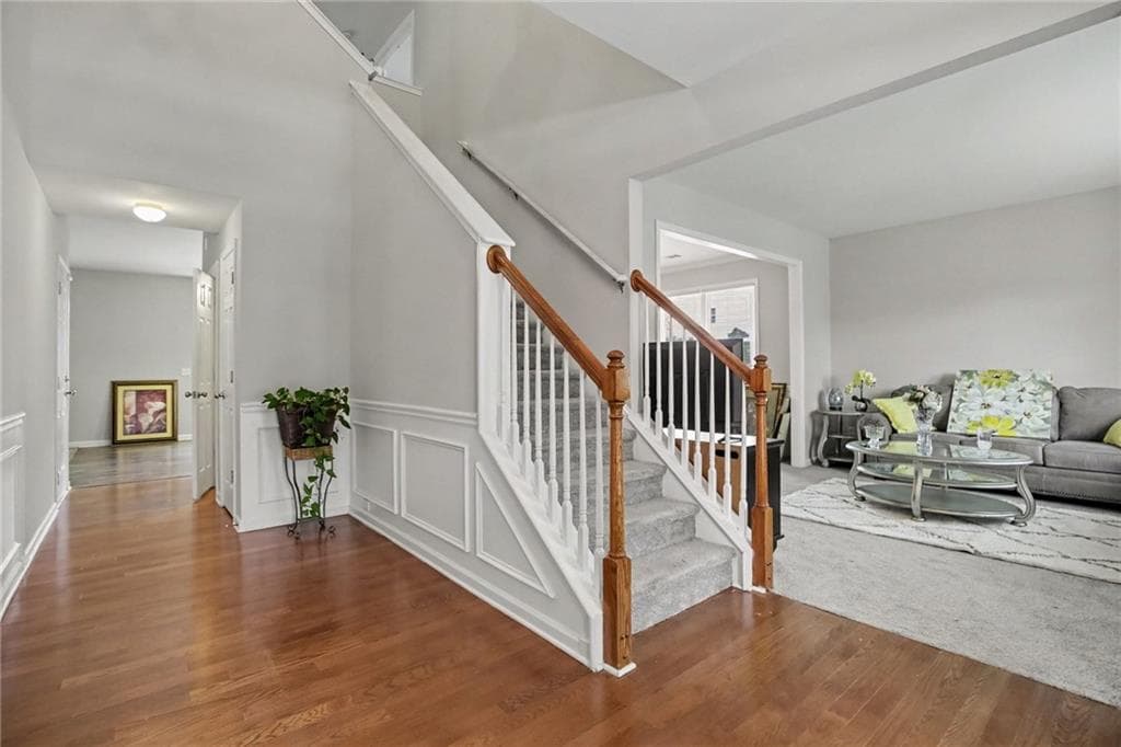 4 bedroom, 3 bathroom, 3,002 sq ft single family residence for sale at 7392 Poppy Way, Union City, GA 30291 — photo 4