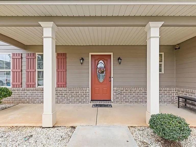 4 bedroom, 3 bathroom, 2,659 sq ft single family residence for sale at 796 Pinnacle Drive, Winder, GA 30680 — photo 4