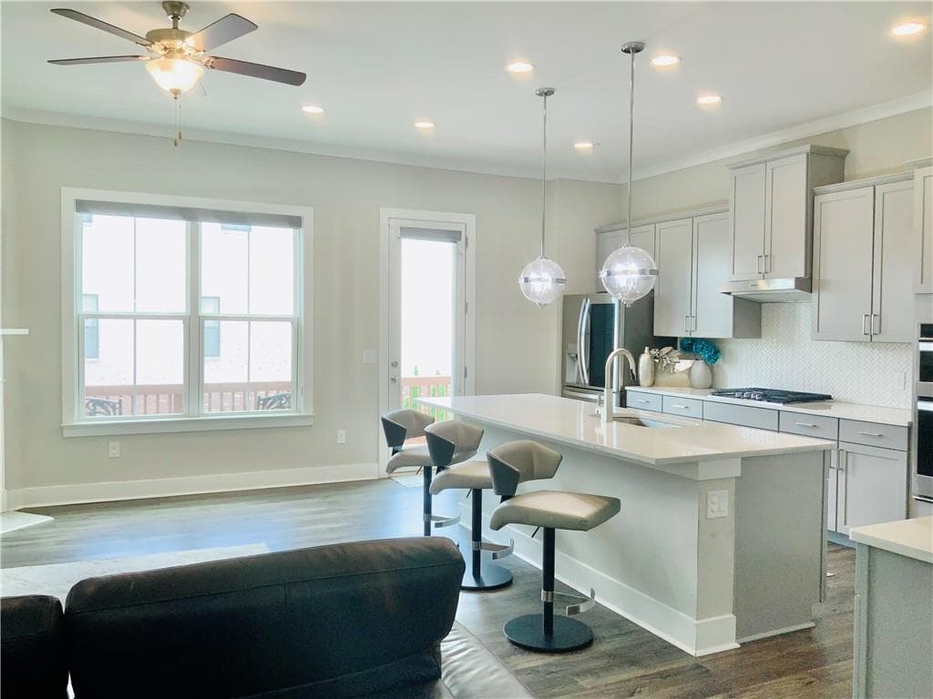 3 bedroom, 4 bathroom, 2,200 sq ft townhouse under contract at 830 Fair View Circle, Roswell, GA 30076 — photo 10