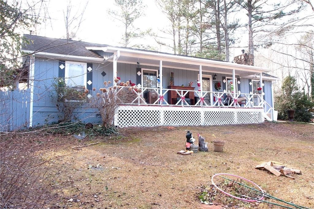 3 bedroom, 2 bathroom, 1,404 sq ft single family residence for sale at 7240 Colony Lane, Douglasville, GA 30135