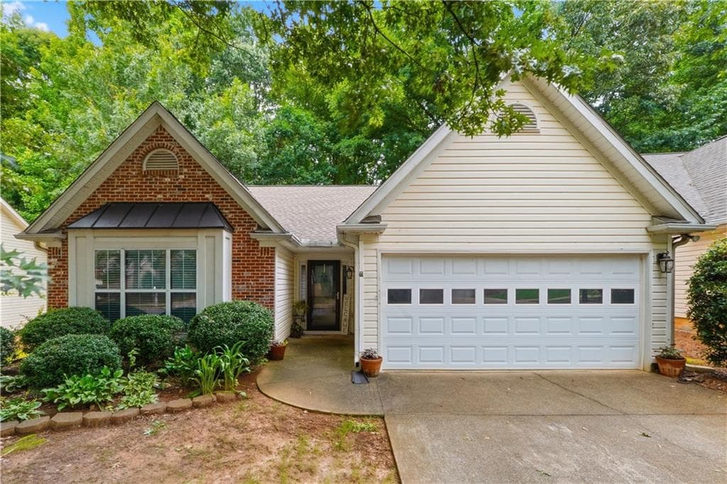 3 bedroom, 2 bathroom, 1,518 sq ft single family residence for sale at 3314 Freedom Landing, Kennesaw, GA 30144 — photo 3