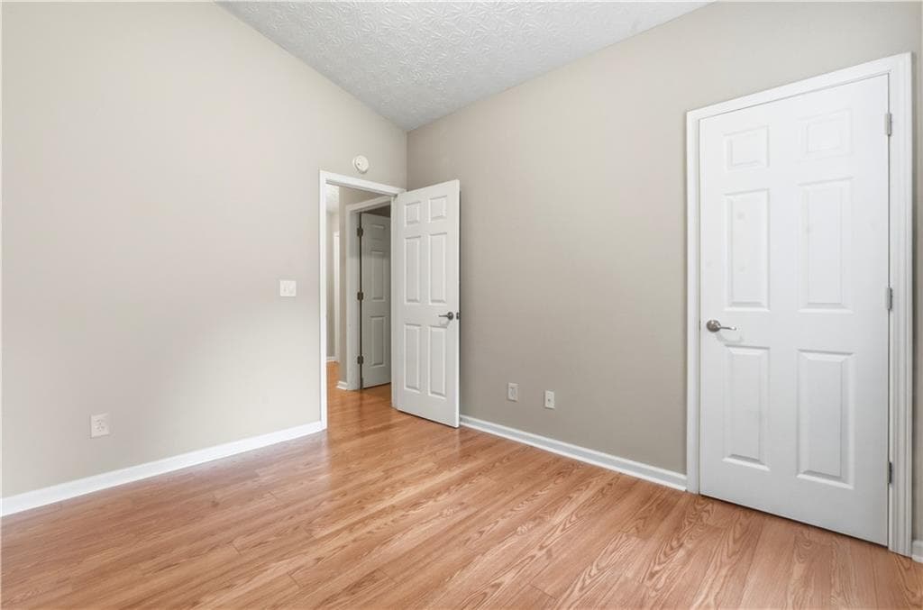 3 bedroom, 2 bathroom, 1,518 sq ft single family residence for sale at 3314 Freedom Landing, Kennesaw, GA 30144 — photo 8