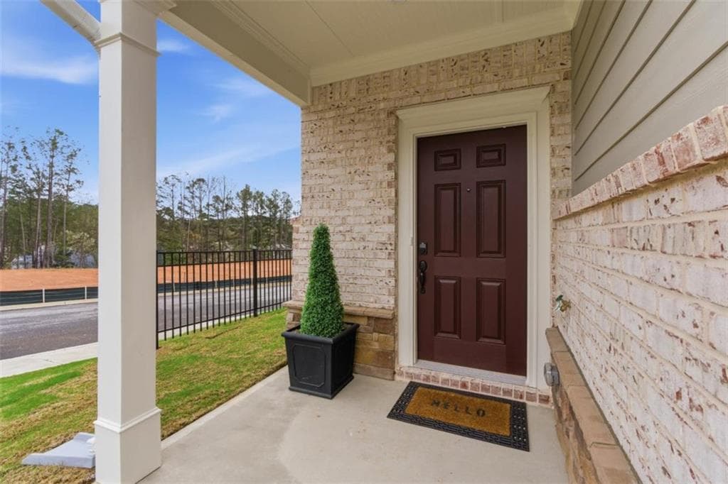 4 bedroom, 3 bathroom, 2,025 sq ft townhouse under contract at 1198 Park Center Circle, Austell, GA 30168 — photo 2