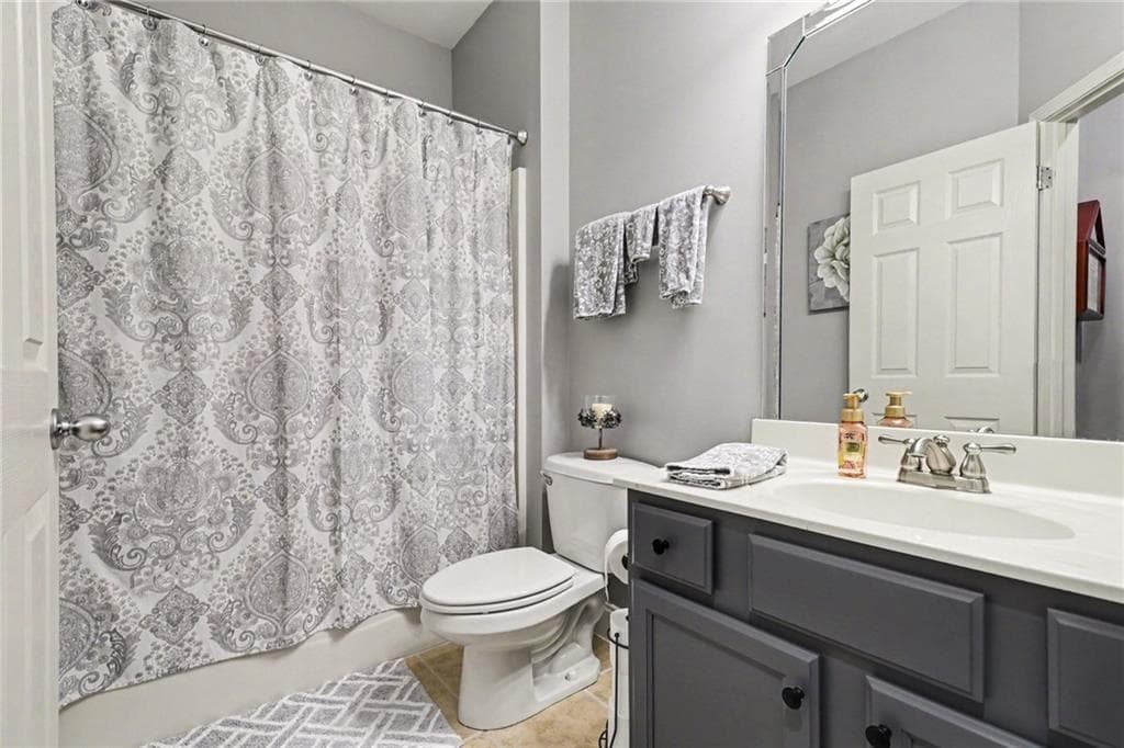 5 bedroom, 3 bathroom, 3,020 sq ft single family residence for sale at 1734 Lakeland Lane, Monroe, GA 30656 — photo 9