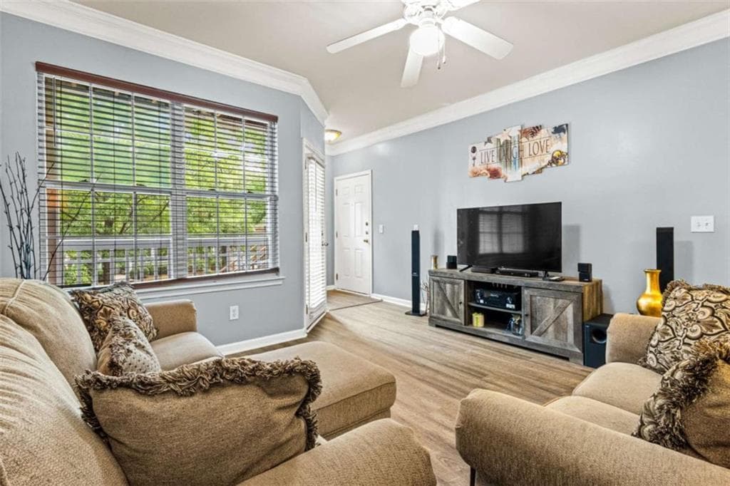 1 bedroom, 1 bathroom, 805 sq ft condominium for rent at 1752 Pryor Road 309, Atlanta, GA 30315 for $1,600 a month — photo 5