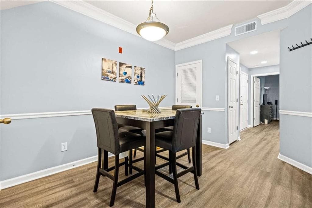 1 bedroom, 1 bathroom, 805 sq ft condominium for rent at 1752 Pryor Road 309, Atlanta, GA 30315 for $1,600 a month — photo 6