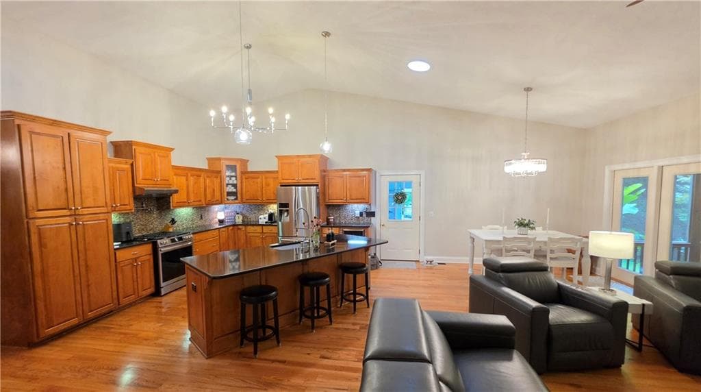 3 bedroom, 3 bathroom, 2,110 sq ft single family residence under contract at 437 Lumber Company Road, Talking Rock, GA 30175 — photo 10