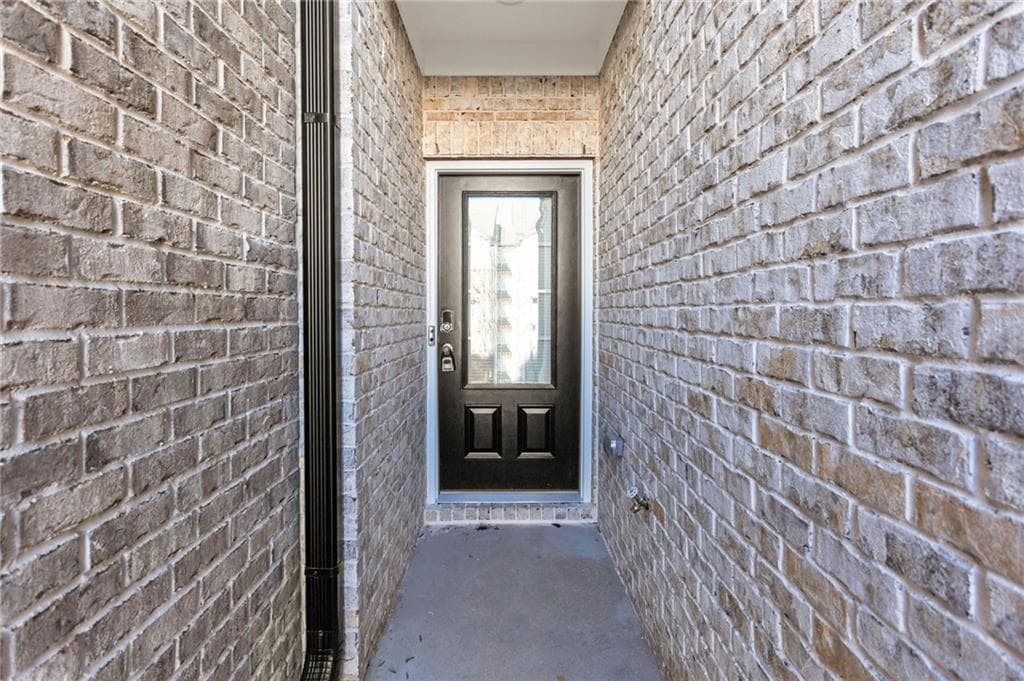 3 bedroom, 3 bathroom townhouse for rent at 1645 Villageside Court, Lawrenceville, GA 30043 for $2,400 a month — photo 3