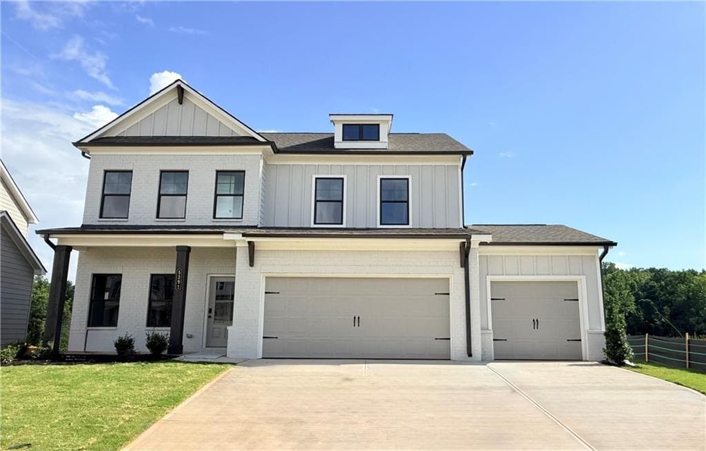 4 bedroom, 3 bathroom, 2,222 sq ft single family residence for sale at 5291 Baymont Drive, Gainesville, GA 30507