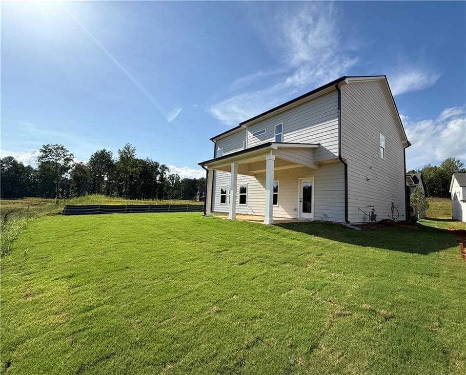 4 bedroom, 3 bathroom, 2,222 sq ft single family residence for sale at 5291 Baymont Drive, Gainesville, GA 30507 — photo 5