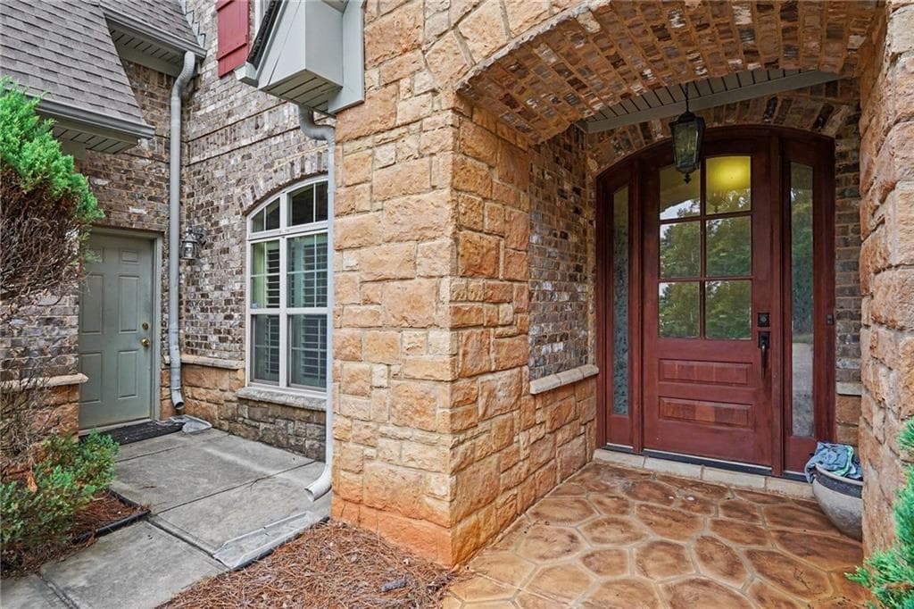 4 bedroom, 4 bathroom, 3,659 sq ft single family residence for sale at 157 Mariahs Walk, Hampton, GA 30228 — photo 3