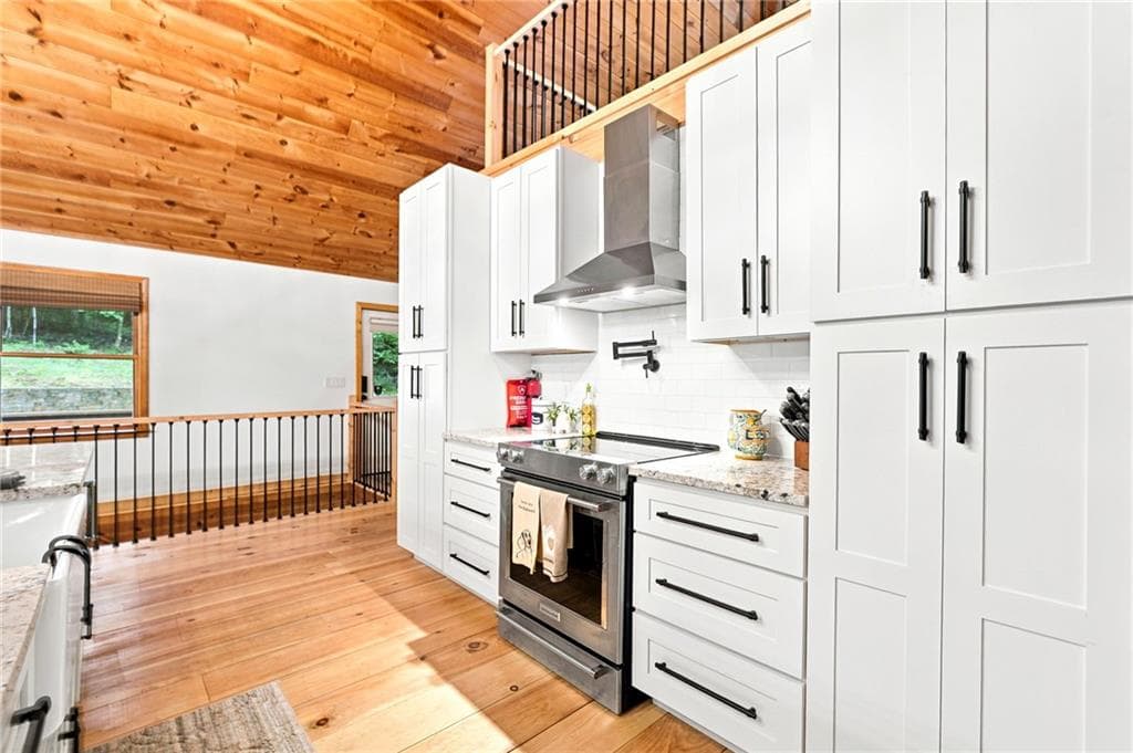 4 bedroom, 4 bathroom, 3,360 sq ft single family residence for sale at 314 Northcutt Road, Ellijay, GA 30540 — photo 6