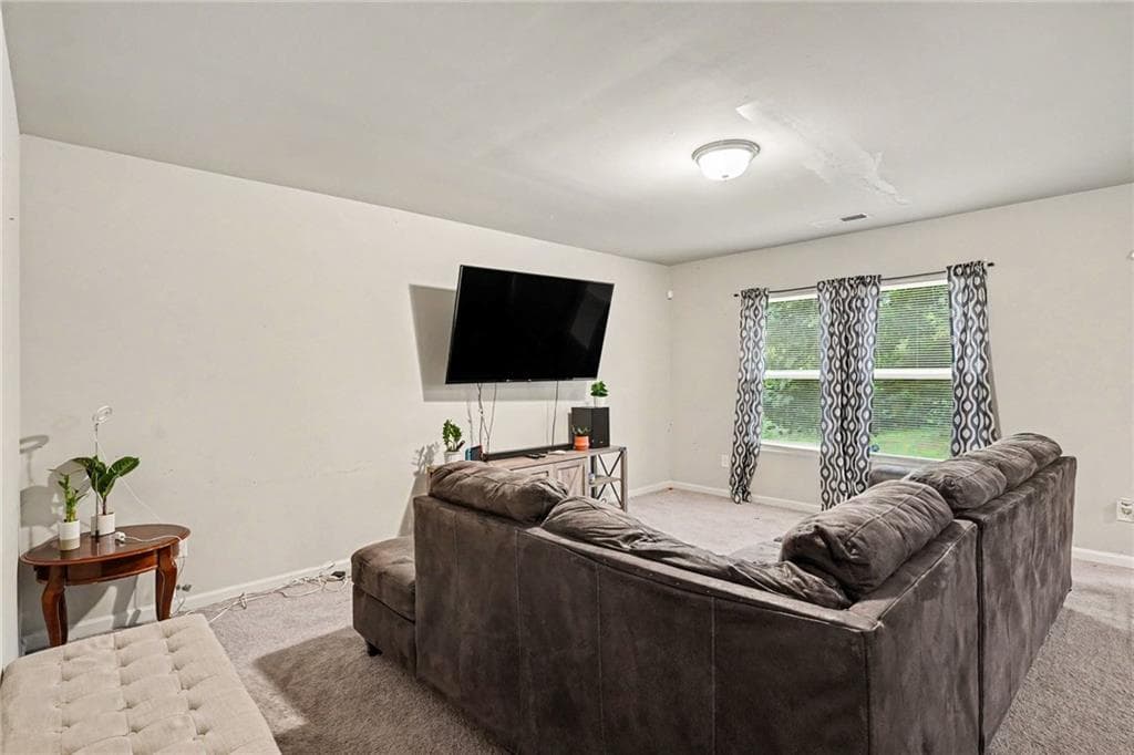 4 bedroom, 3 bathroom, 1,602 sq ft single family residence under contract at 20 Natures Trail, Covington, GA 30016 — photo 7