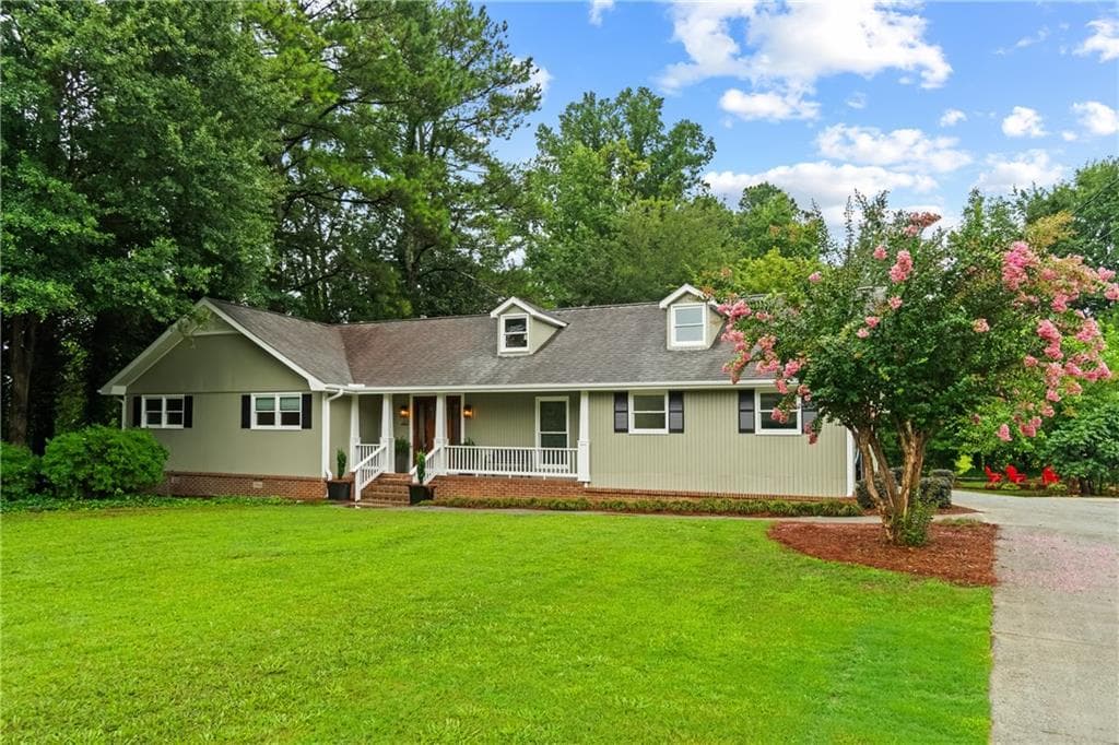 3 bedroom, 2 bathroom, 2,037 sq ft single family residence under contract at 657 Cole Drive, Lilburn, GA 30047