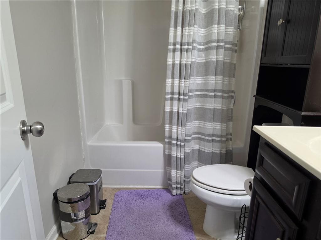 4 bedroom, 3 bathroom, 2,820 sq ft single family residence for sale at 65 Foxgrove Cv, Covington, GA 30014 — photo 10