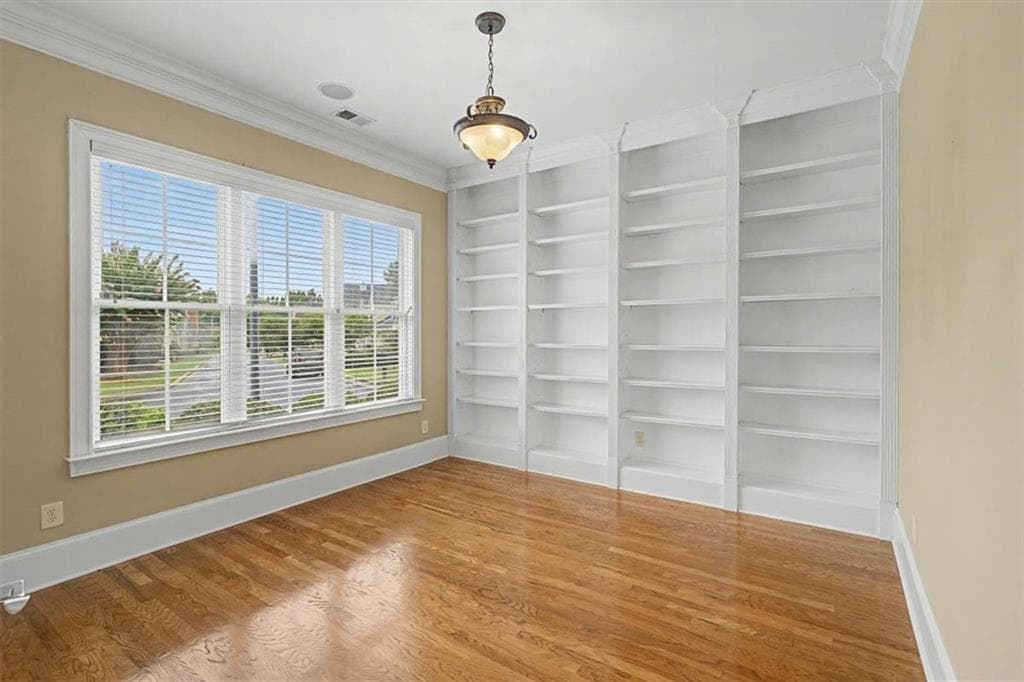 3 bedroom, 4 bathroom, 3,878 sq ft condominium for sale at 2327 Sandy Oaks Drive, Marietta, GA 30066 — photo 8