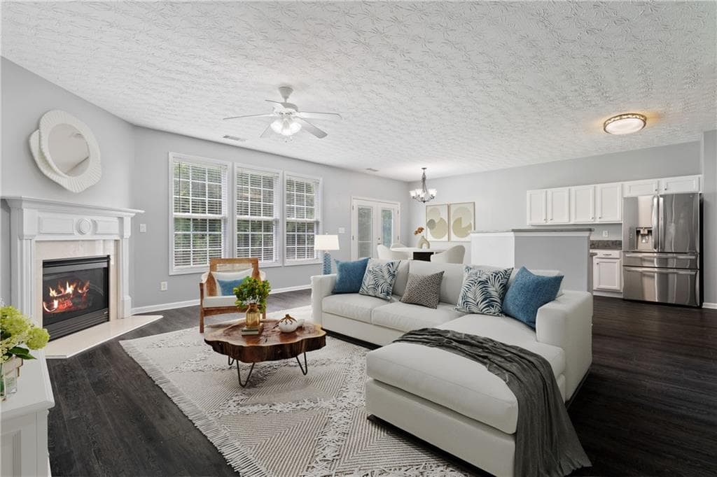 5 bedroom, 3 bathroom, 2,568 sq ft single family residence for sale at 951 Island Pointe Way, Buford, GA 30518 — photo 6
