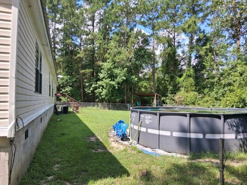 5 bedroom, 3 bathroom, 2,016 sq ft single family residence for sale at 425 Sycamore Drive, Eastman, GA 31023 — photo 4