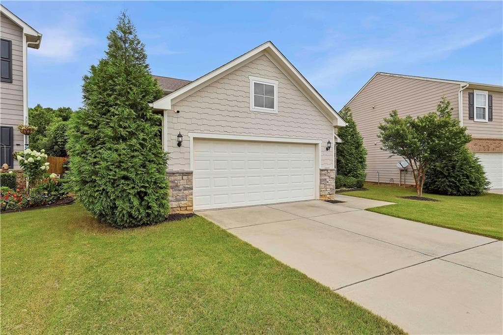 4 bedroom, 4 bathroom, 2,400 sq ft single family residence for sale at 538 Princeton Circle, Palmetto, GA 30268 — photo 3