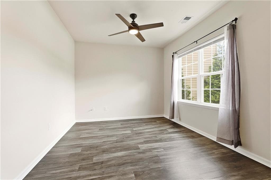 4 bedroom, 4 bathroom, 2,400 sq ft single family residence for sale at 538 Princeton Circle, Palmetto, GA 30268 — photo 9
