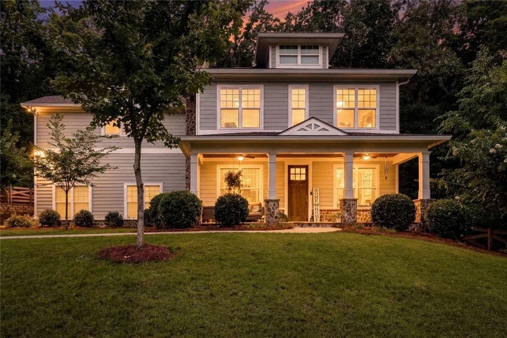 5 bedroom, 4 bathroom, 3,821 sq ft single family residence under contract at 125 Mill Pond Court, Acworth, GA 30101 — photo 2