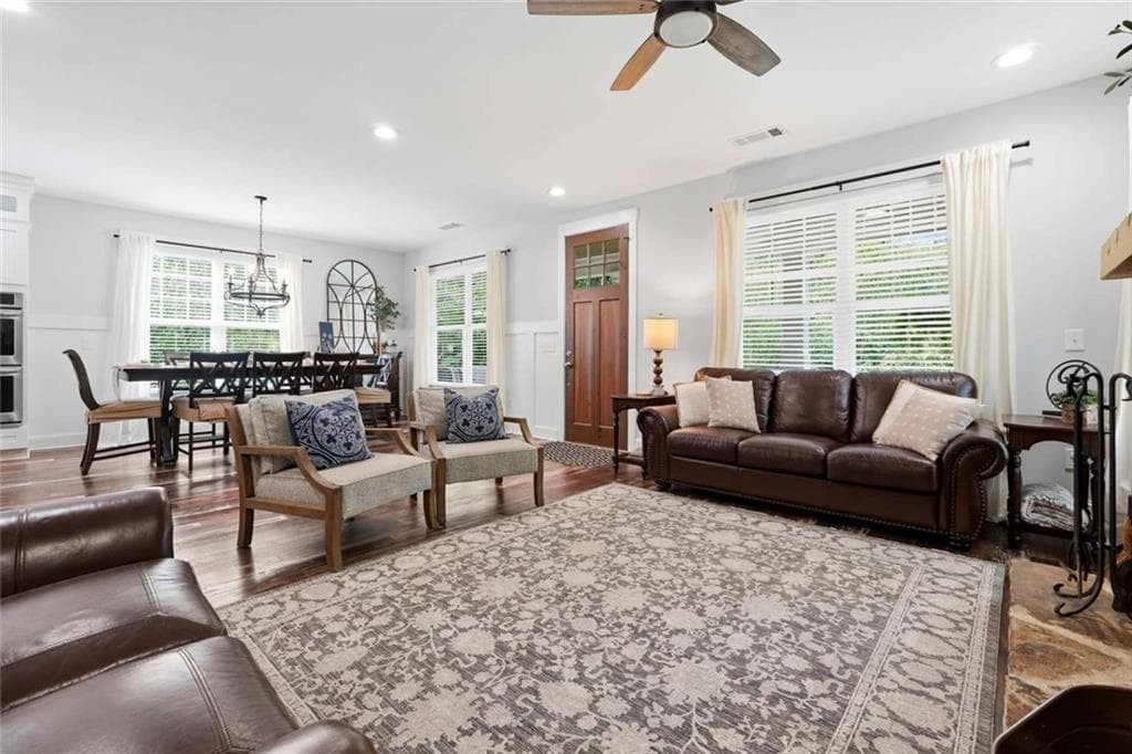 5 bedroom, 4 bathroom, 3,821 sq ft single family residence under contract at 125 Mill Pond Court, Acworth, GA 30101 — photo 10