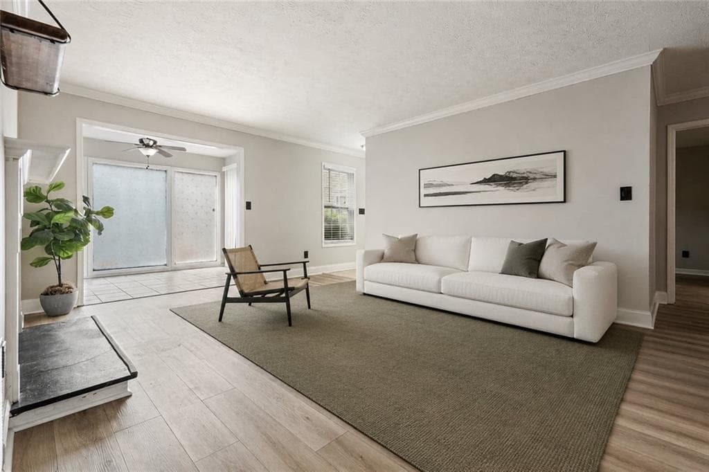 2 bedroom, 2 bathroom, 1,244 sq ft condominium for sale at 702 Augusta Drive, Marietta, GA 30067 — photo 6