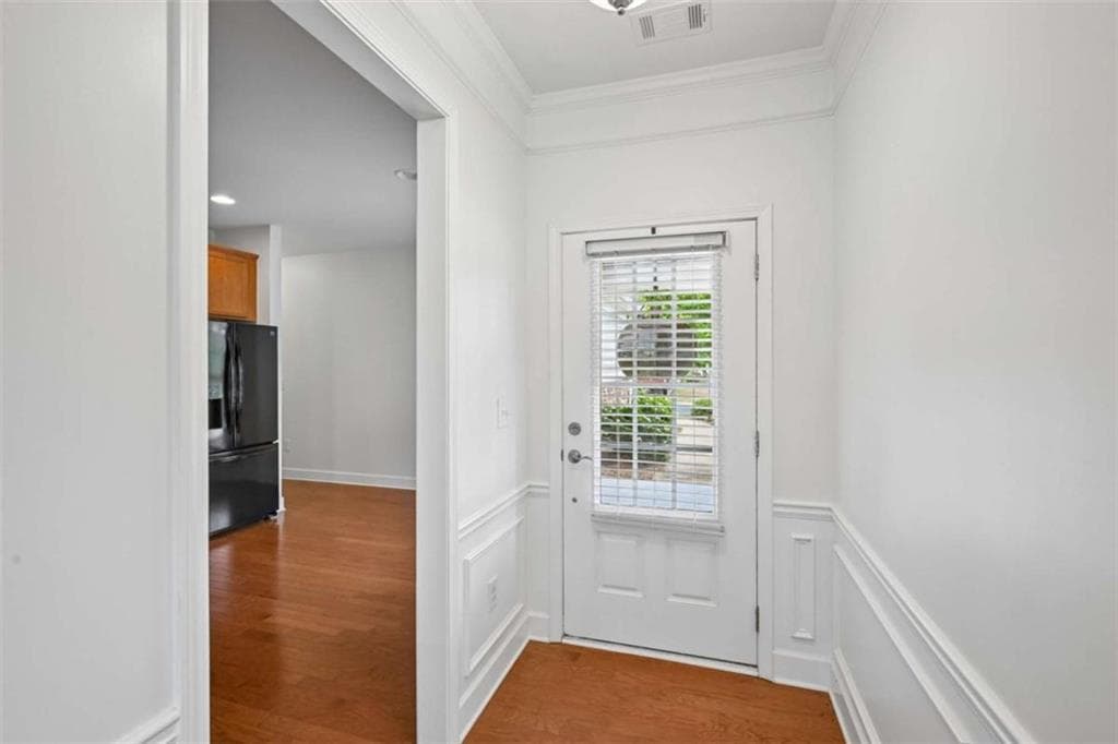 2 bedroom, 2 bathroom, 1,429 sq ft single family residence for sale at 1241 Branch Creek Way, Greensboro, GA 30642 — photo 4