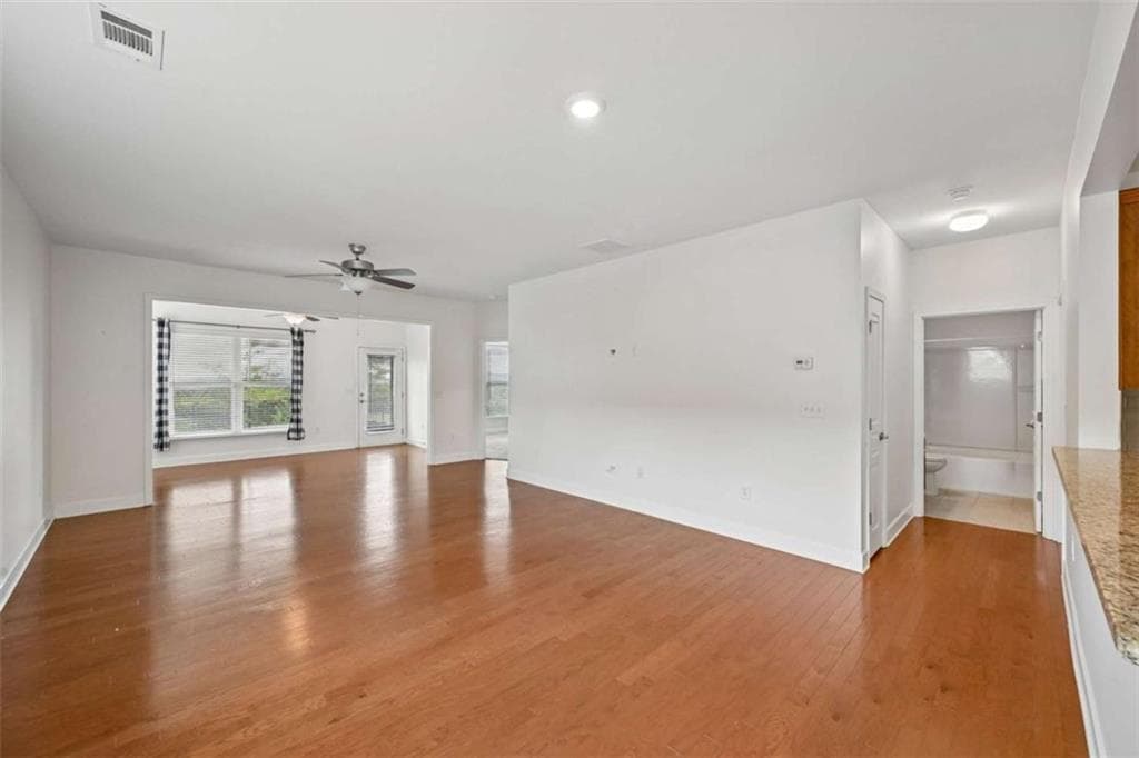 2 bedroom, 2 bathroom, 1,429 sq ft single family residence for sale at 1241 Branch Creek Way, Greensboro, GA 30642 — photo 5