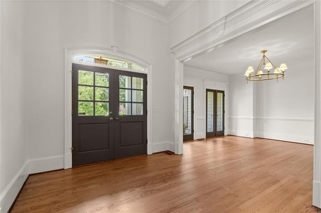5 bedroom, 5 bathroom, 6,292 sq ft single family residence for sale at 3717 Langley Oaks Place, Marietta, GA 30067 — photo 7