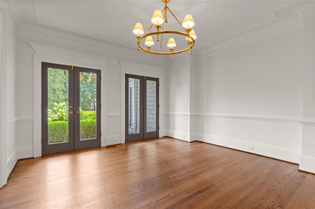 5 bedroom, 5 bathroom, 6,292 sq ft single family residence for sale at 3717 Langley Oaks Place, Marietta, GA 30067 — photo 9