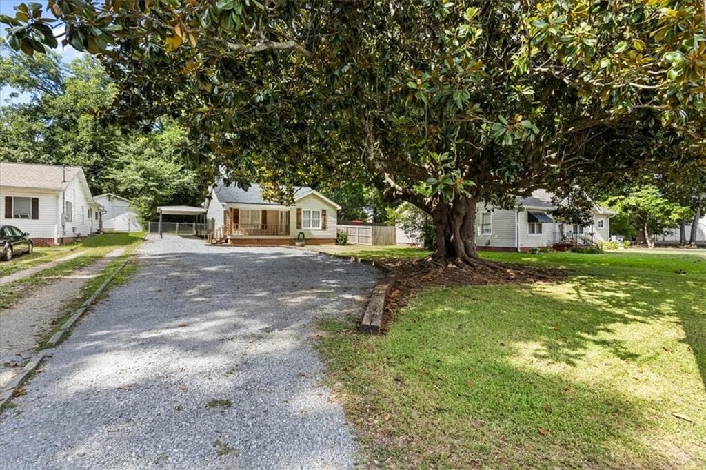 2 bedroom, 1 bathroom, 943 sq ft single family residence for sale at 102 W Fairmount Avenue, Cedartown, GA 30125 — photo 7