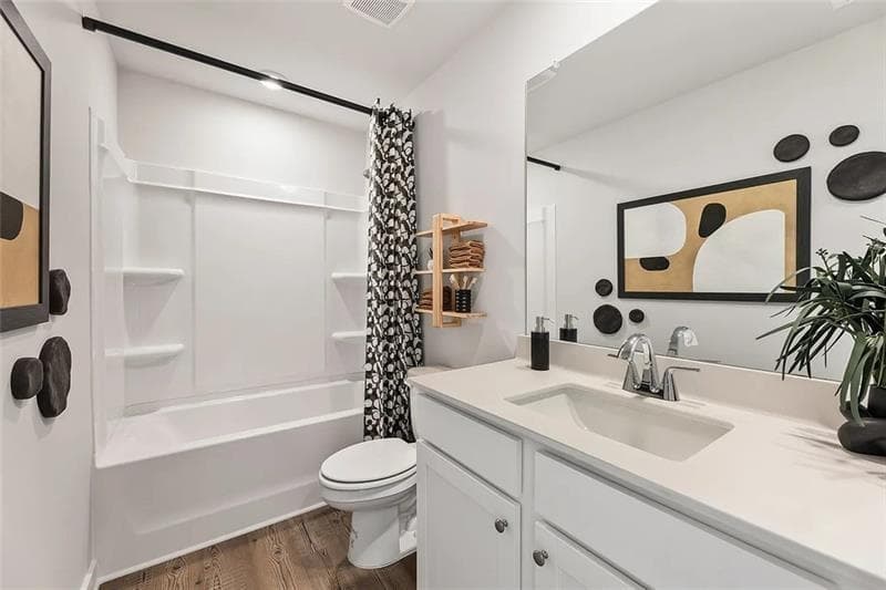 3 bedroom, 3 bathroom, 1,855 sq ft townhouse for rent at 7508 Clover Lane, Flowery Branch, GA 30542 for $2,150 a month — photo 6