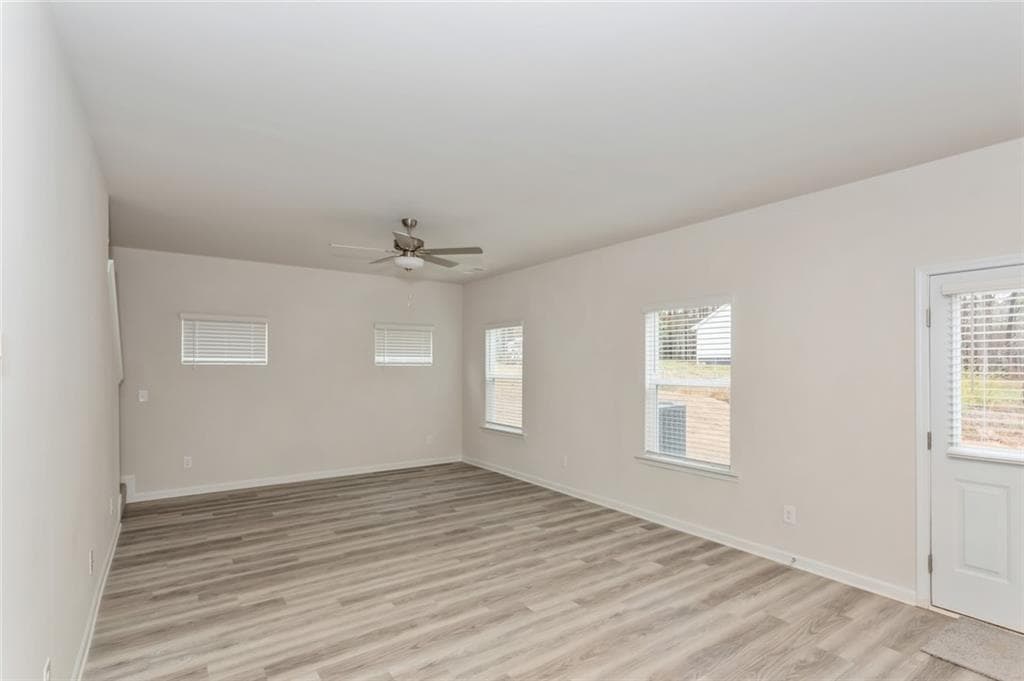 4 bedroom, 3 bathroom, 1,967 sq ft single family residence for rent at 668 Mackenzie Cove, Villa Rica, GA 30180 for $2,200 a month — photo 2