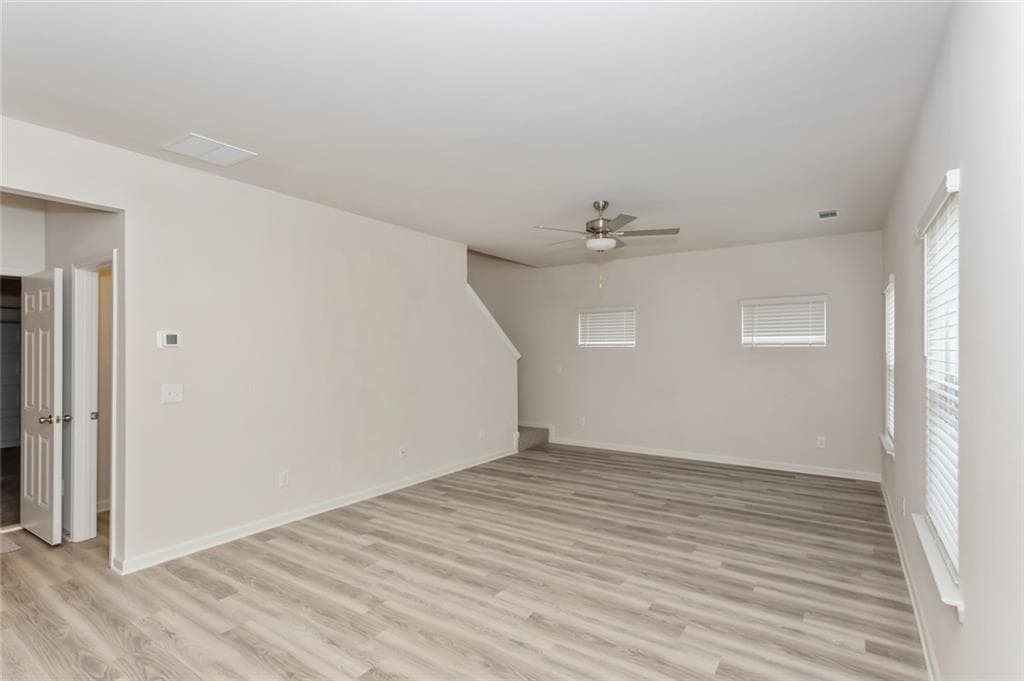 4 bedroom, 3 bathroom, 1,967 sq ft single family residence for rent at 668 Mackenzie Cove, Villa Rica, GA 30180 for $2,200 a month — photo 3