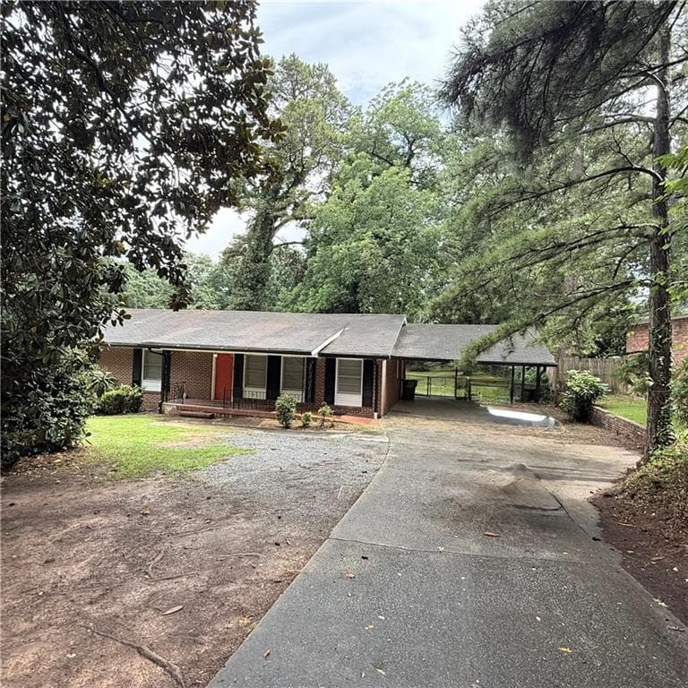 3 bedroom, 2 bathroom, 1,456 sq ft single family residence under contract at 3544 Mount Gilead Road, Atlanta, GA 30331
