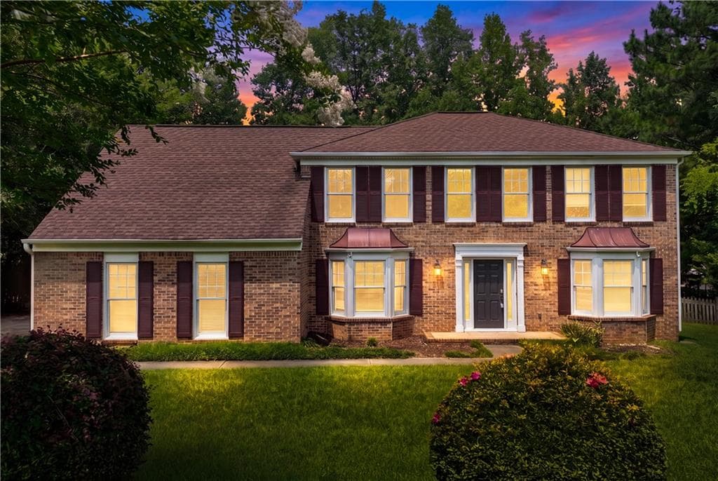 4 bedroom, 3 bathroom, 2,499 sq ft single family residence for sale at 4288 Millhouse Lane, Peachtree Corners, GA 30092 — photo 3