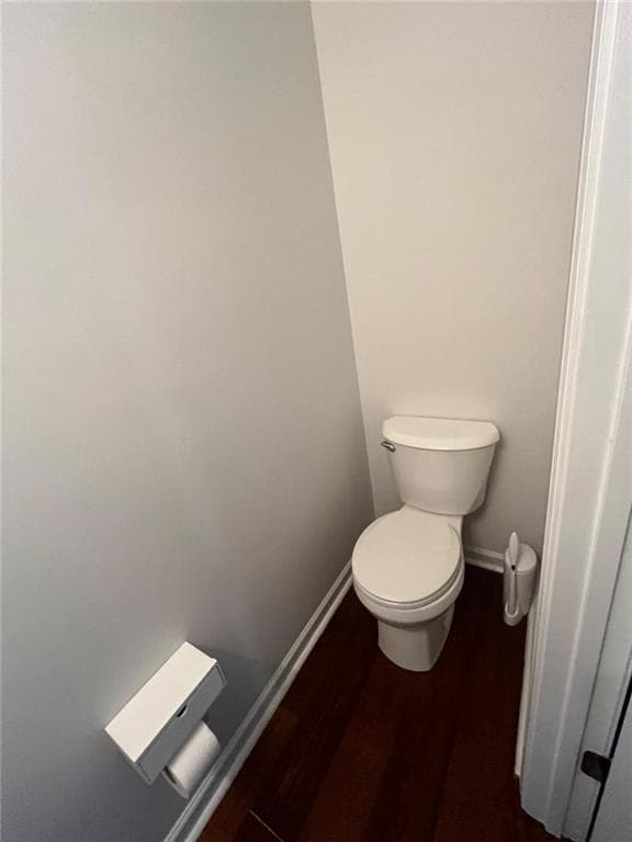 3 bedroom, 3 bathroom, 1,520 sq ft townhouse for sale at 2434 Piering Drive, Lithonia, GA 30038 — photo 4